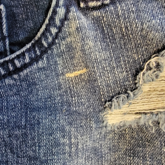 Torrid Acid Washed shorts, Sz24 - Picture 10 of 10